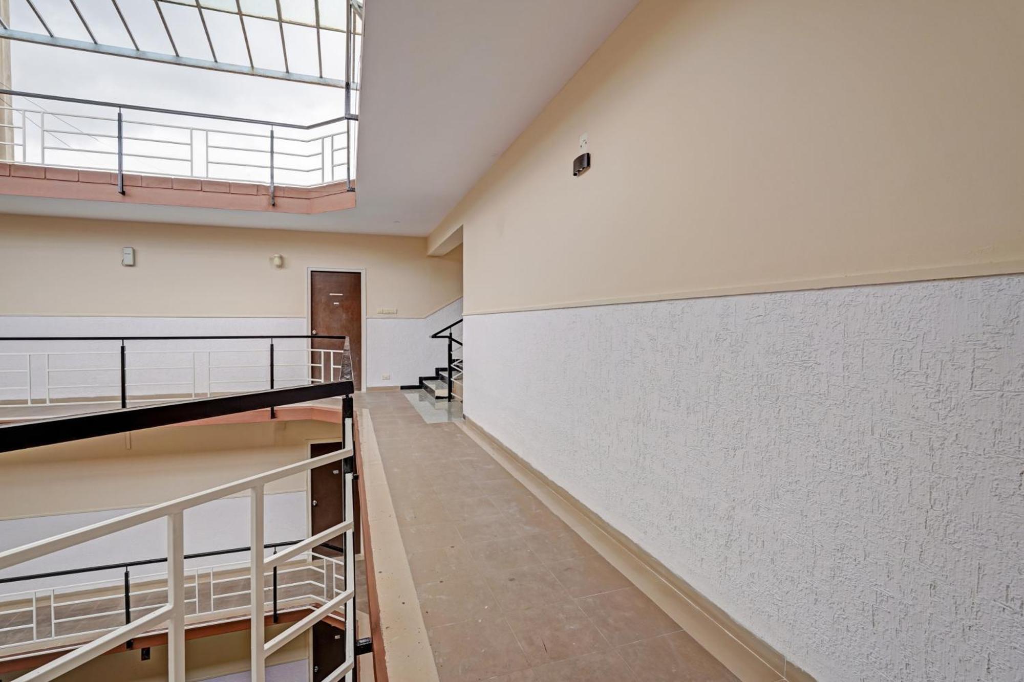 Super Hotel O Indra Suites Mysore Esterno foto
